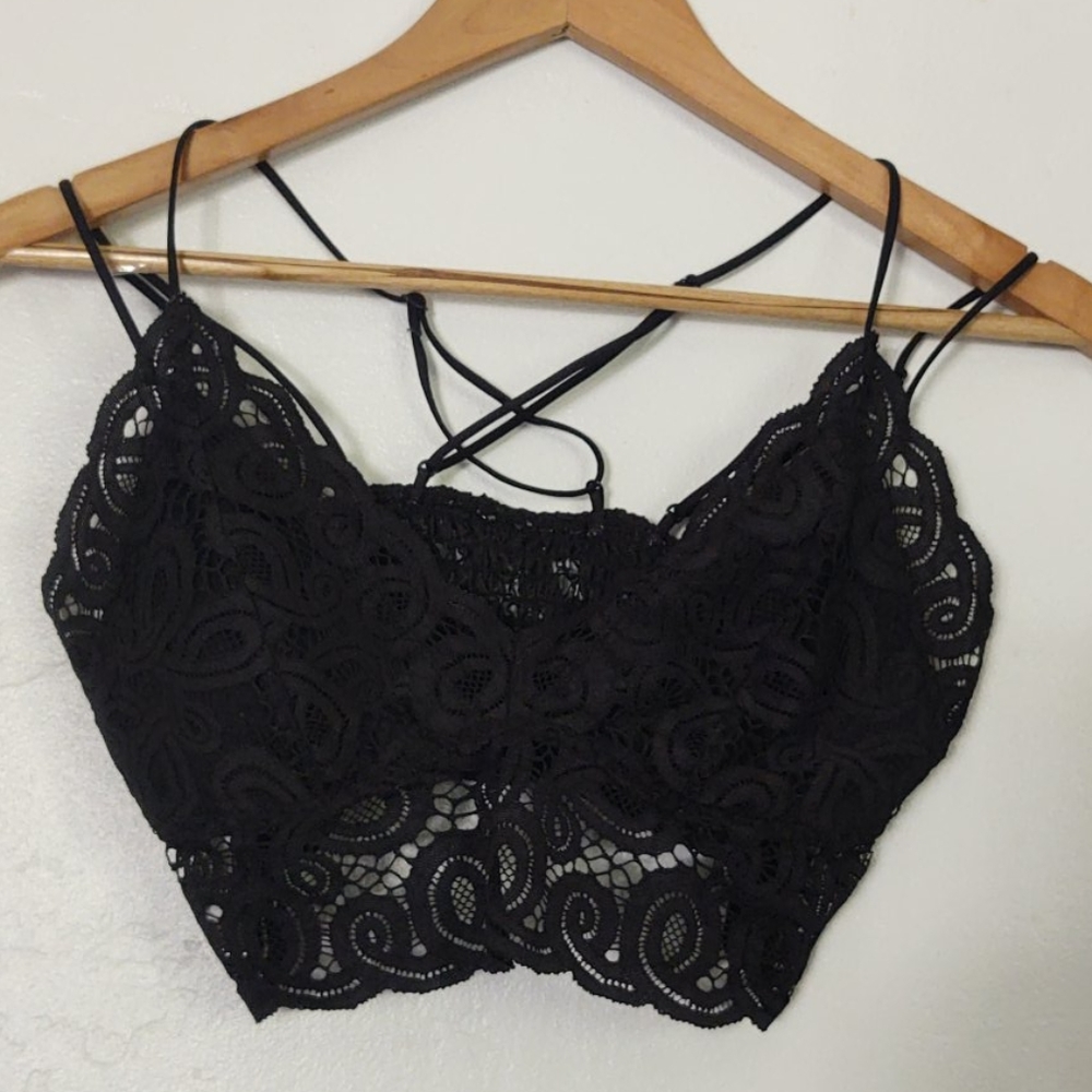 Pink Victoria's secret Black Lace Bralette sz L